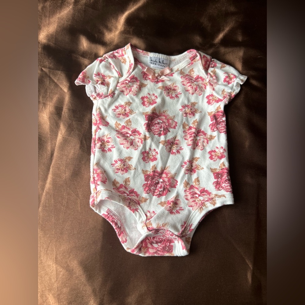 3/6 months onesie girls